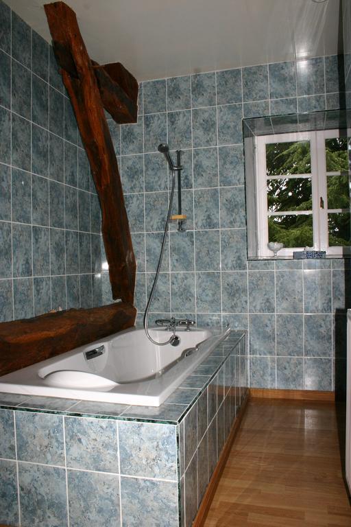 Domaine De Clermont Bed & Breakfast La Roche-en-Brenil Стая снимка